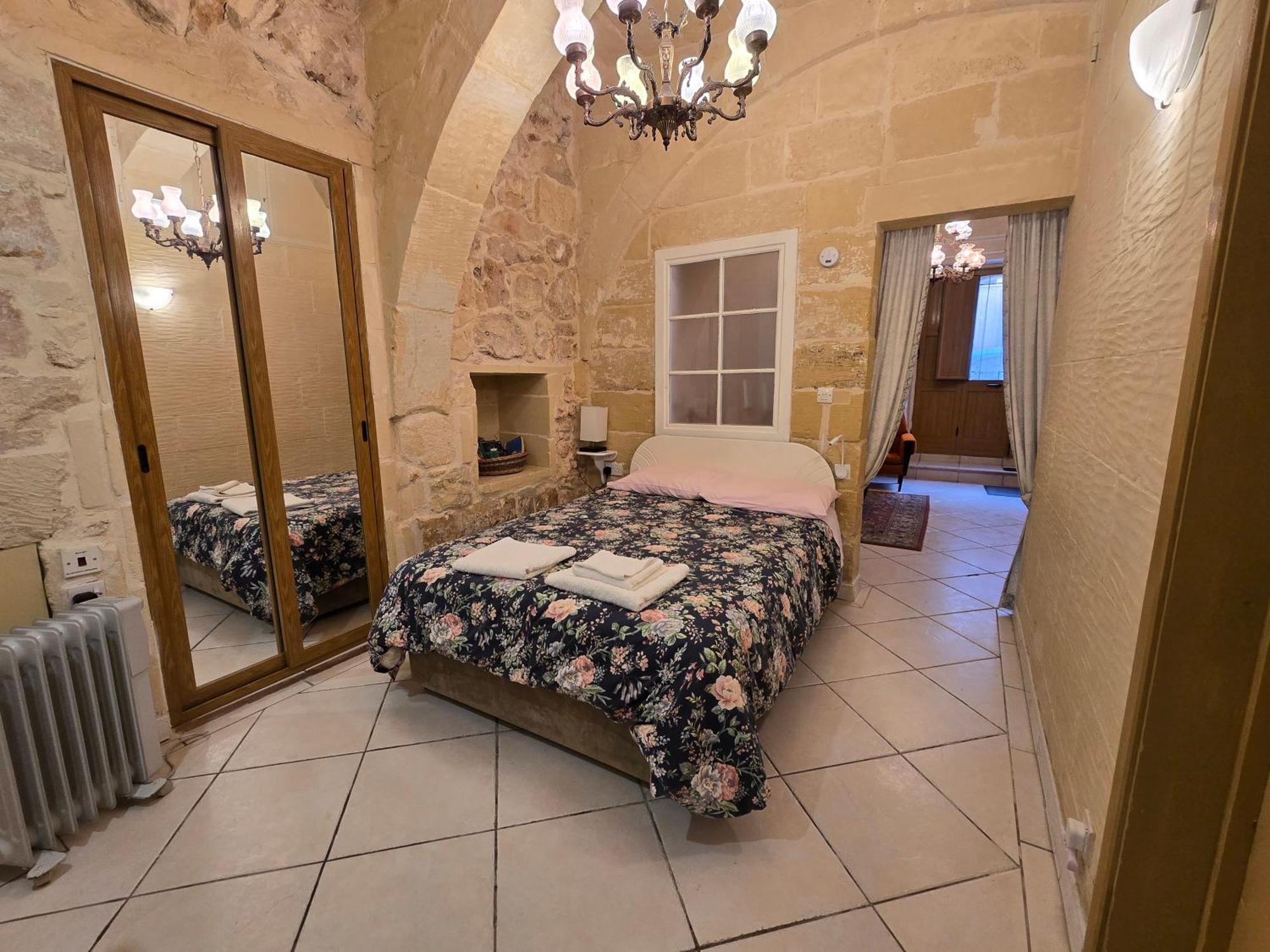 Ferienwohnung Charming Rustic Getaway In Xaghra, Gozo. Exterior foto